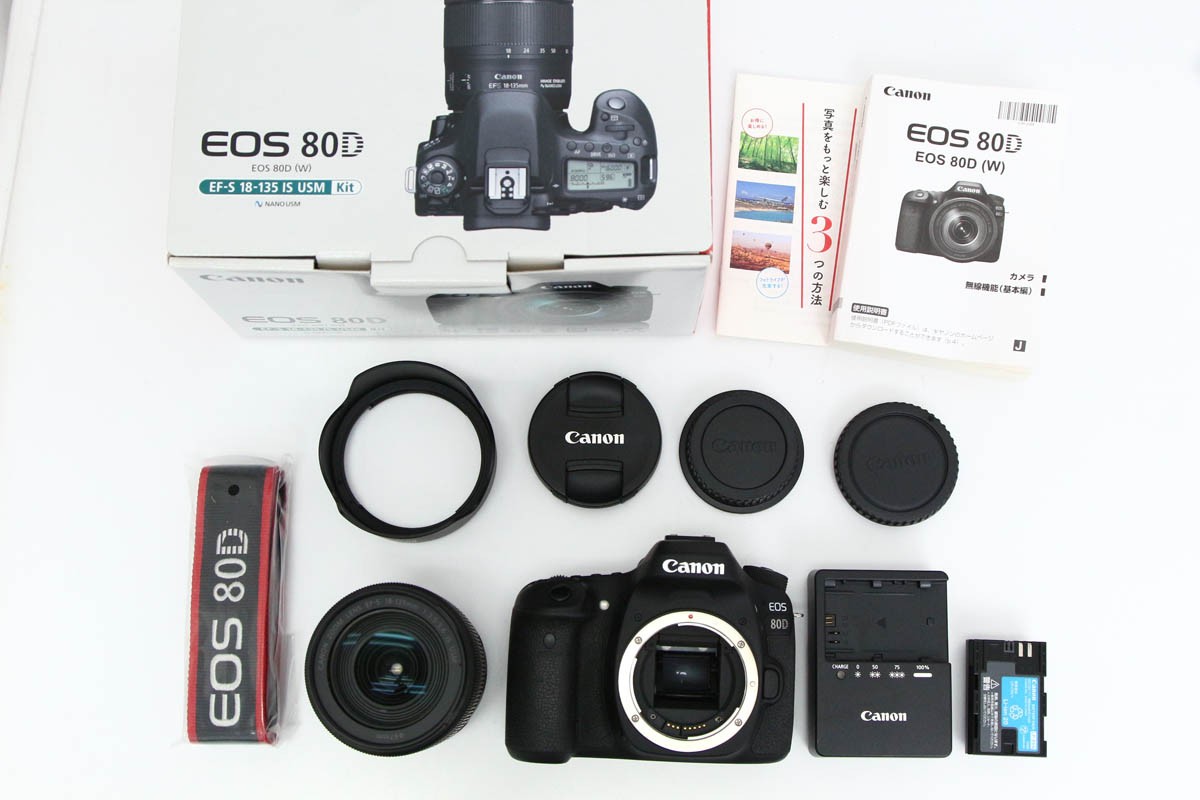 EOS 80D EF-S18-135 IS USM レンズキット CA01-R6588-3X2