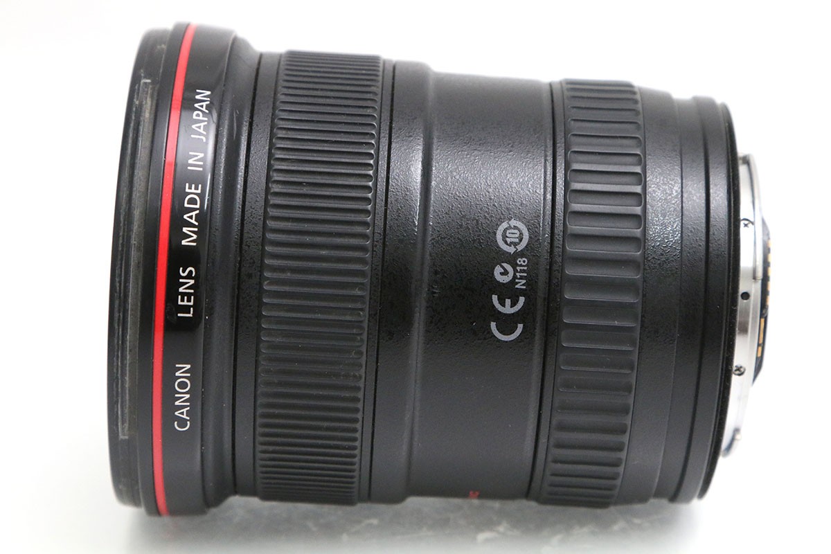 EF17-40mm F4L USM CA01-B6834-3W1D
