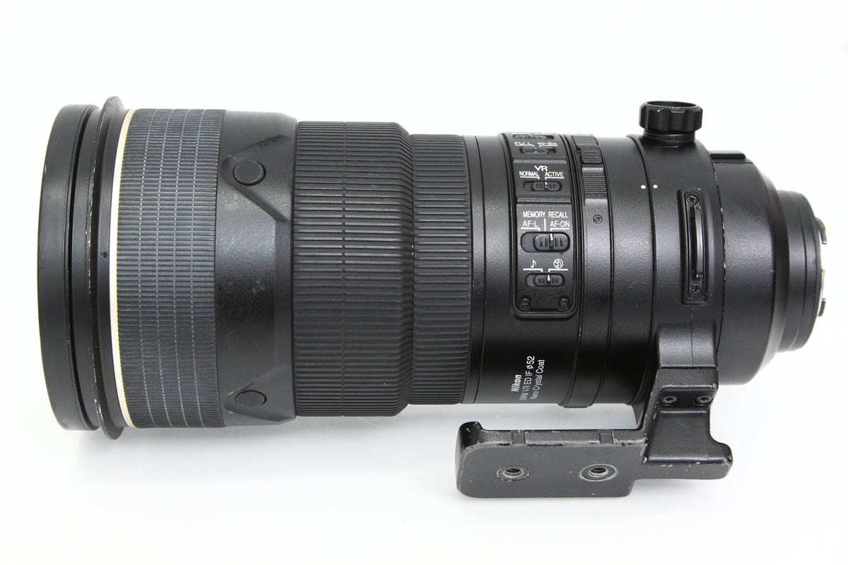 AF-S VR Nikkor 300mm f/2.8G IF-ED CA01-R6620-3V2B