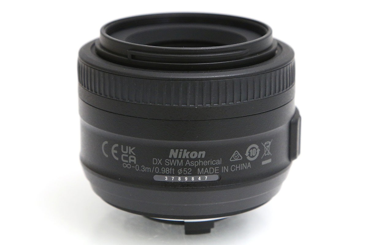 AF-S DX NIKKOR 35mm f/1.8G CA01-B6879-2N3